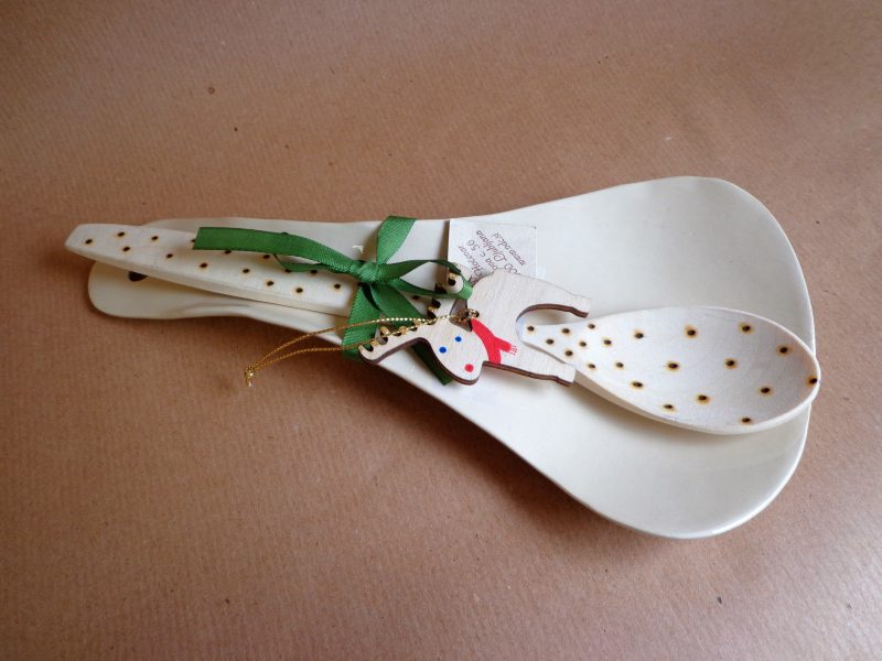 keramična odlagalka za žlice