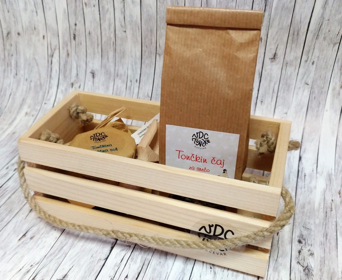 Darilni paket Tončkina zeliščna sol in Tončkin čaj za srečo