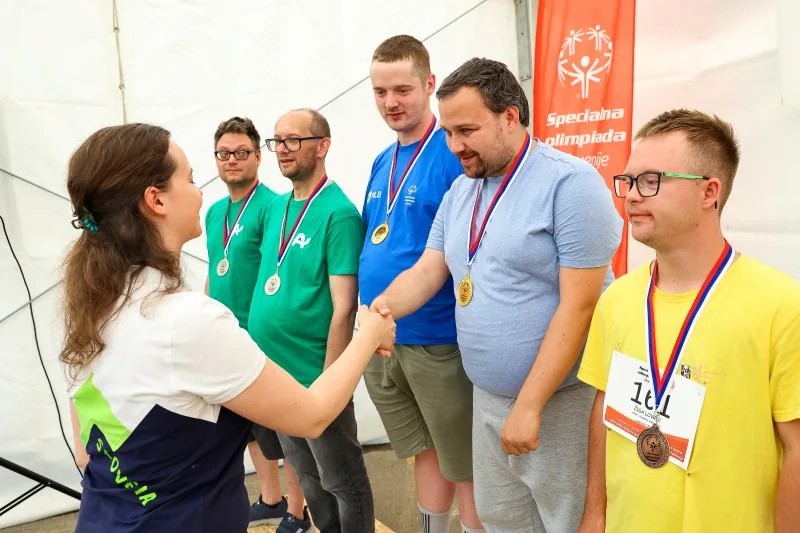 Prejemniki medalj na podelitvi odličij po tekmovanjih 20. poletnih državnih iger Specialne olimpiade Slovenije.