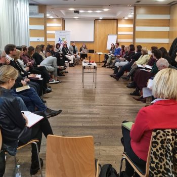 Posvet-okrogla-miza-Skupnosti_VDC-jev-Slovenije